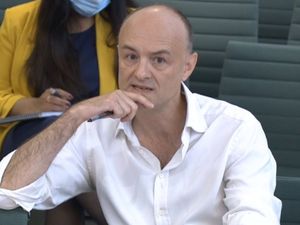 Supporting image for story: Cummings: PM Johnson viewed coronavirus as a ‘scare story’ and like swine flu