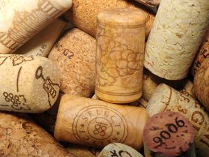 A stock picture of discarded wine corks