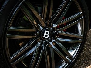 Supporting image for story: Bentley slips into the red with £122m operating loss