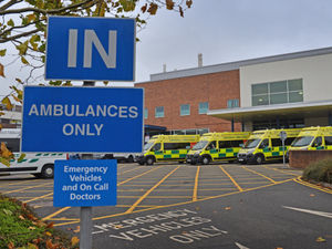 Supporting image for story: Birthing partners allowed back into Sandwell and West Birmingham hospitals after restriction is lifted