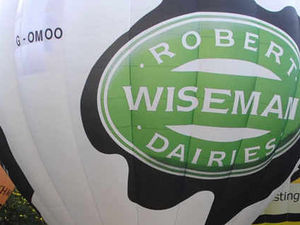 Supporting image for story: Caution over Muller's £280m Wiseman deal