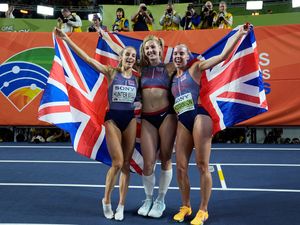 Supporting image for story: Keely Hodgkinson storms to first world title of her career with 800m indoor gold