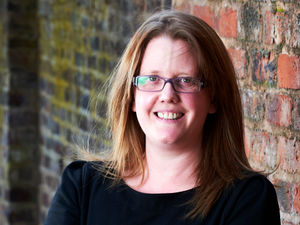 Supporting image for story: Farmers face staff shortage in fight to feed Britain