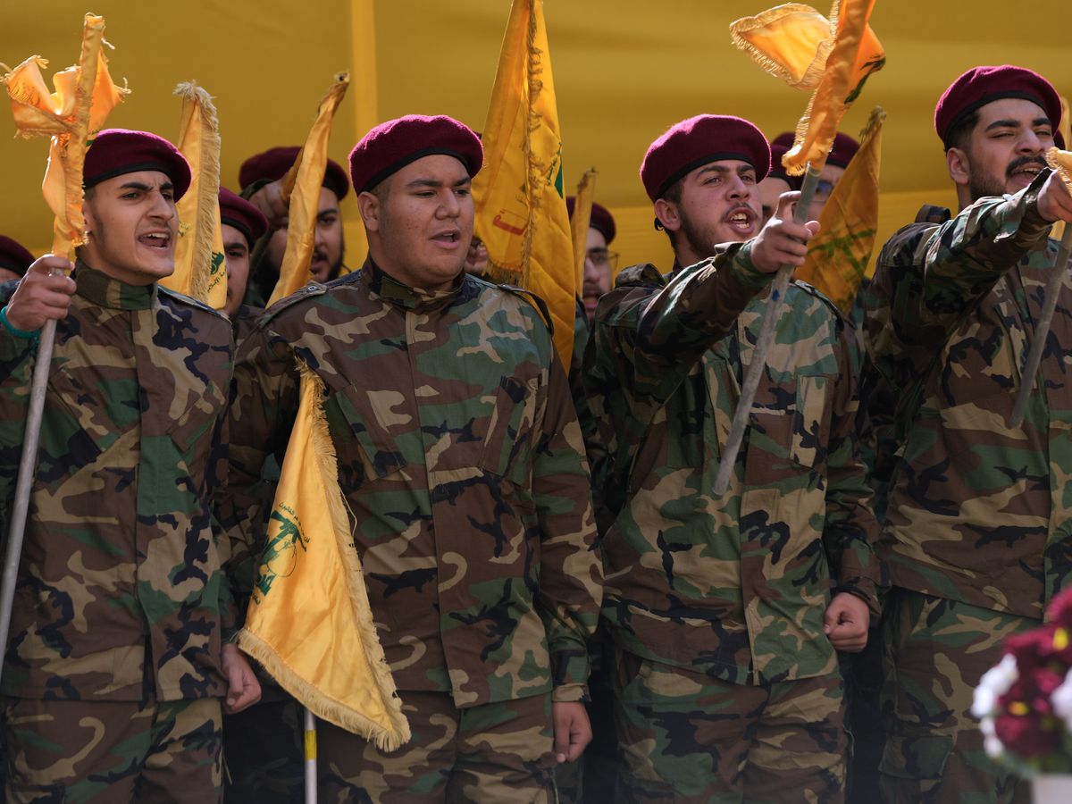 Lebanese leader criticises Hezbollah for not disarming