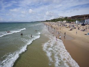 Supporting image for story: Amber heat health alert to come into force as 30C temperatures forecast