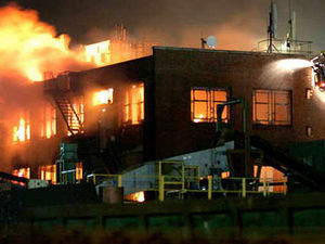Supporting image for story: Huge blaze wrecks historic Varsity site