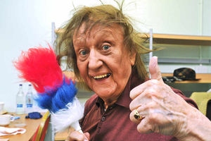 Supporting image for story: Ken Dodd gives his Telford fans a marathon of laughs