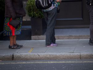 Supporting image for story: PM urges shoppers to respect Covid-19 rules amid supermarket staff worries