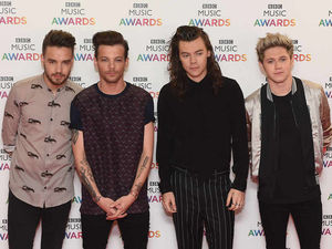 Supporting image for story: As it happened: One Direction, Rod Stewart, Stereophonics and Ellie Goulding among acts at BBC Music Awards 2015