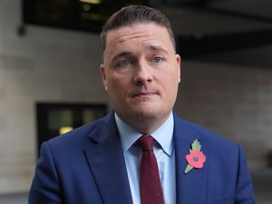 Supporting image for story: Streeting hits out at ‘racist’ comments by Reform’s Pochin