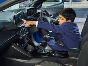 Supporting image for story: Half of children want parents to make environmentally friendly car choices