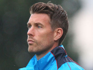 Supporting image for story: AFC Telford boss Rob Edwards looking for determination at Nuneaton Town