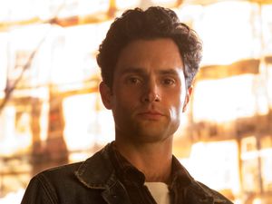 Supporting image for story: Joe Goldberg hails himself ‘luckiest guy in New York’ in You final series teaser