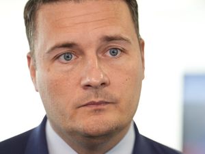 Supporting image for story: Physician associates union takes Government to court over planned role changes