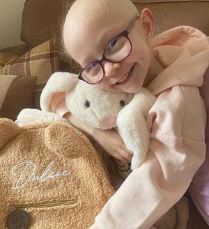 Dulcie at home. Picture: https://www.instagram.com/dulcies_neuroblastoma_journey
