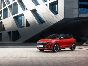 Supporting image for story: The Nissan Qashqai receives mid-life facelift