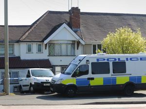 Supporting image for story: Brierley Hill murder probe: Police granted extra time to question suspect