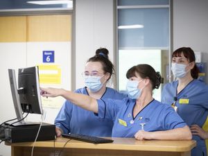 Supporting image for story: Dropping Plan B will not ease pressure on NHS, nurses warn