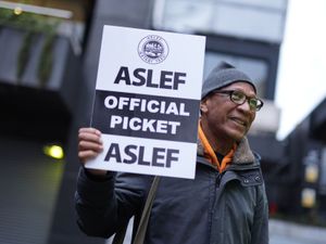 Supporting image for story: Train drivers vote to accept multiyear pay offer and end two-year dispute