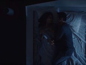 Supporting image for story: Smart bed rolls selfish sleepers back to their side of the mattress