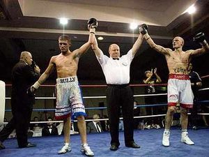 Supporting image for story: Jamie Ball's title fight ends a draw