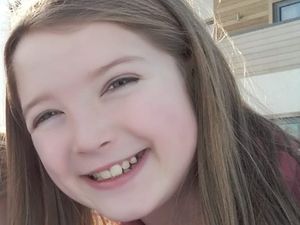 Supporting image for story: £800 raised as Team Cleo walk in memory of schoolgirl