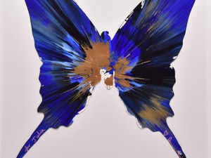 Supporting image for story: Damien Hirst artwork joins Bob Dylan pieces set to under the hammer at Shropshire auction