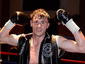 Supporting image for story: Luke Paddock cool for his first title defence