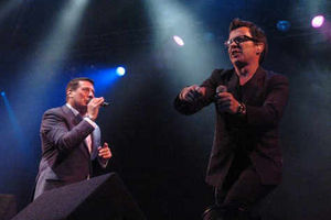 Supporting image for story: Crowds pack Quarry to see 80s stars