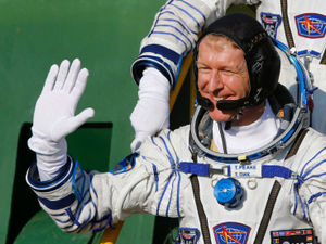 Supporting image for story: Tim Peake's tales from curry houses to space walks