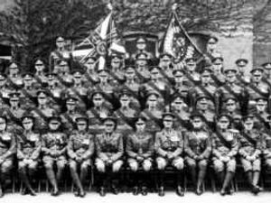 Supporting image for story: This week's pictures from the past