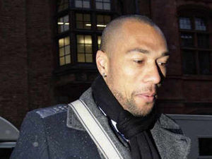 Supporting image for story: Blues confirm interest in John Carew
