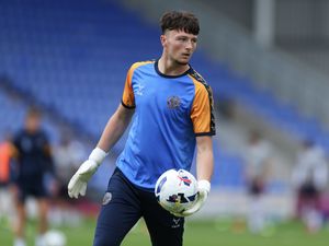 Supporting image for story: 'The decision will be with him' - Michael Appleton on Elyh Harrison's fitness