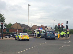 Supporting image for story: Arrest after pedestrians hit by car in West Bromwich