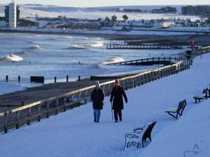 Supporting image for story: Travel and transport across Scotland disrupted for fifth day due to cold weather