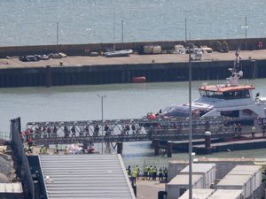 Supporting image for story: Number of migrants crossing Channel passes 10,000 in record time
