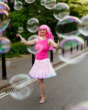 Chloe from Show Stoppers at the Ironbridge High Street Celebrations