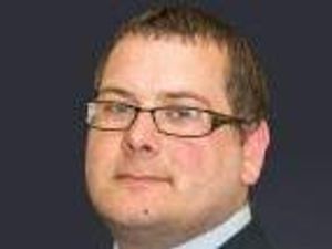 Supporting image for story: Sandwell's sole UKIP councillor quits party