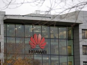 Supporting image for story: Driverless cars could report drunk occupants to the police