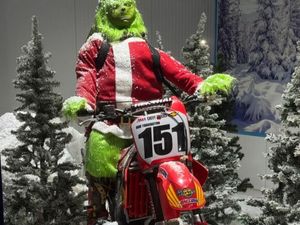 Supporting image for story: Watch: Thieves snatch three motorbikes from festive garage display near Wolverhampton