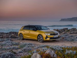 Supporting image for story: Five things you need to know about the new Vauxhall Astra