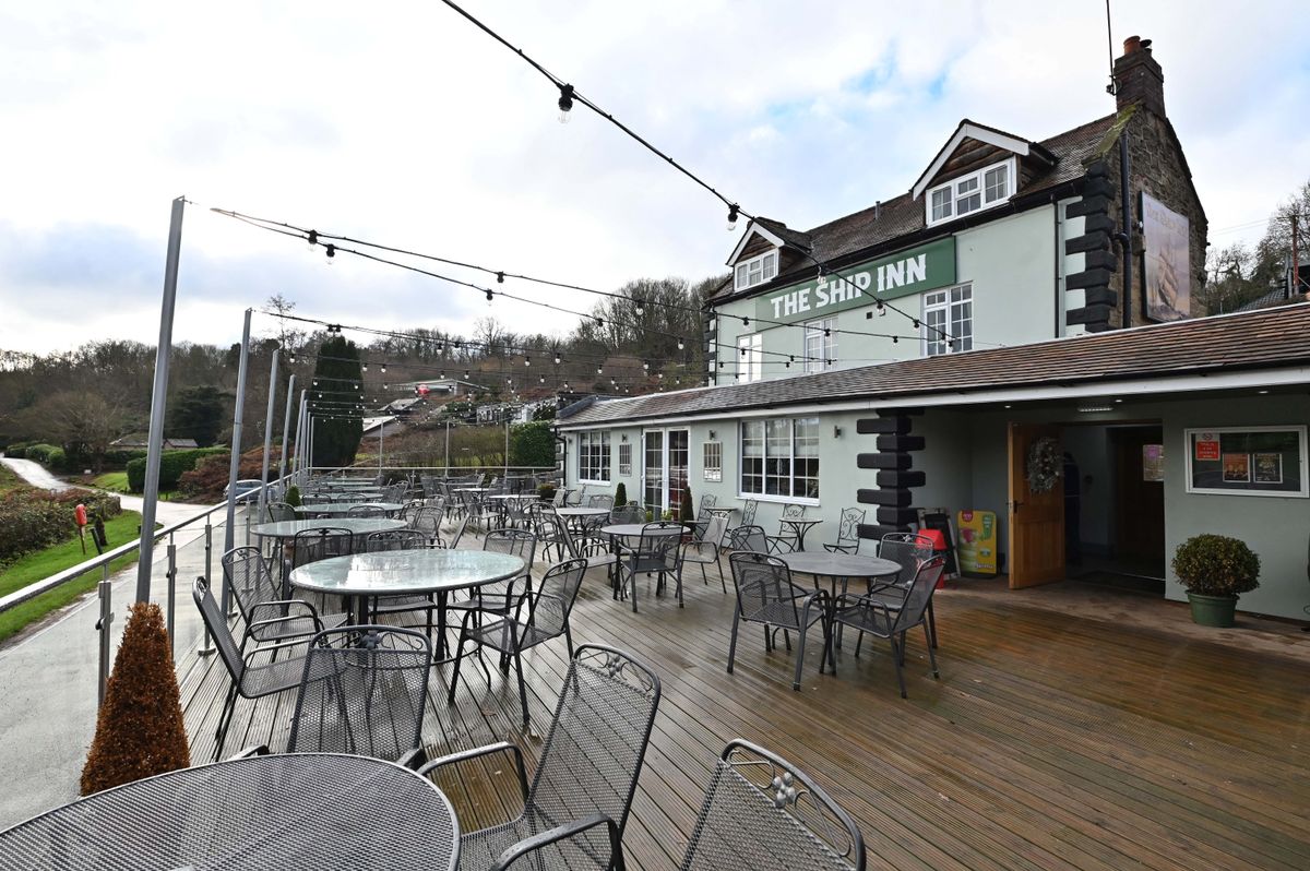 We visited a Shropshire countryside pub blessed with a beautiful riverside view and full of good cheer, great beer and filling meals