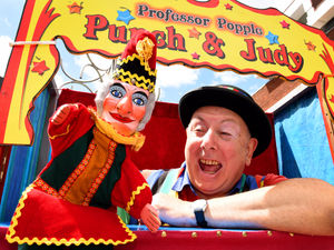 Supporting image for story: Stourbridge Carnival attracts hundreds of people - in photos