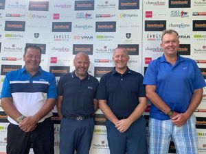 Supporting image for story: Golfing trio ace celebrity Par 3 tournament