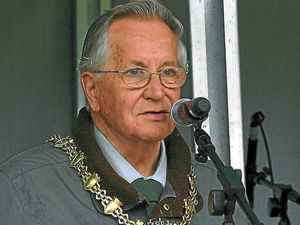 Supporting image for story: Tributes to Bridgnorth man 'who loved town'