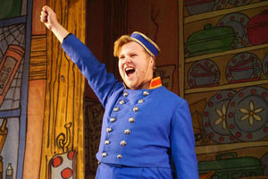 Harry Allmark as Buttons