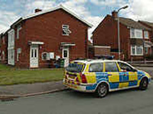 Supporting image for story: Three stabbed in knife attack