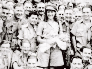 Supporting image for story: When Fred met Vera - and how she's now sent him a new signed photo