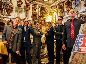 Supporting image for story: Electric Six to play Birmingham
