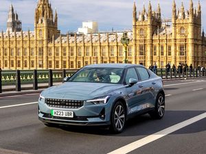 Supporting image for story: Hertz to offer 25,000 EVs to Uber drivers in Europe